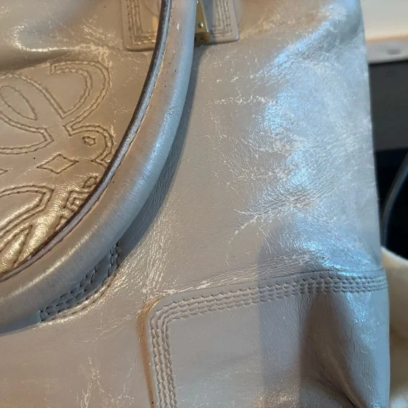 Authentic Vintage LOEWE Anagram Fusta Leather Tote Bag – Metallic Champagne - Picture 2 of 12